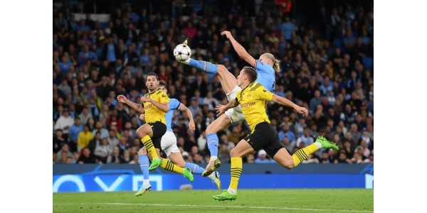 Pep Guardiola reflexiona sobre el uso de Erling Haaland